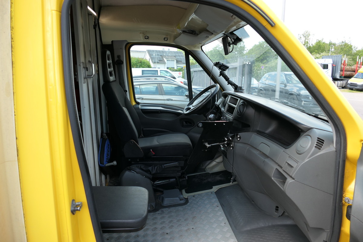 IVECO Daily 35 S11 C30C AUTOMATIK KAMERA MAXI Regale L - Box van: picture 5 IVECO Daily 35 S11 C30C AUTOMATIK KAMERA MAXI Regale L - Box van: picture 5