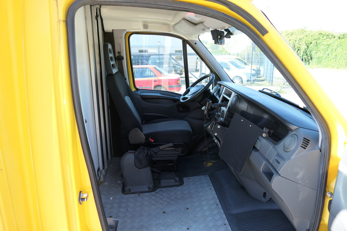 Box van IVECO Daily 35 S11 C30C AUTOMATIK KAMERA MAXI Regale L: picture 9
