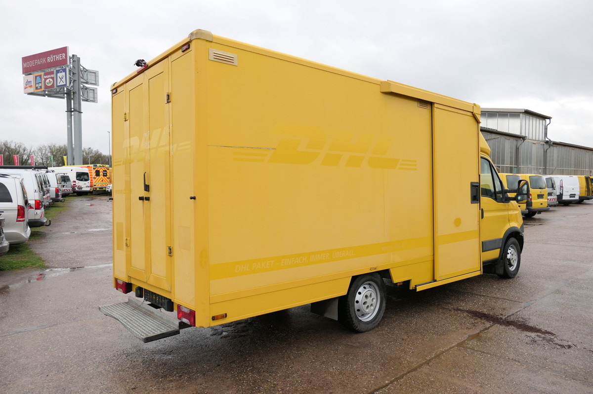 IVECO Daily 35 S11 C30C AUTOMATIK KAMERA Regale LUFT D - Box van: picture 3 IVECO Daily 35 S11 C30C AUTOMATIK KAMERA Regale LUFT D - Box van: picture 3