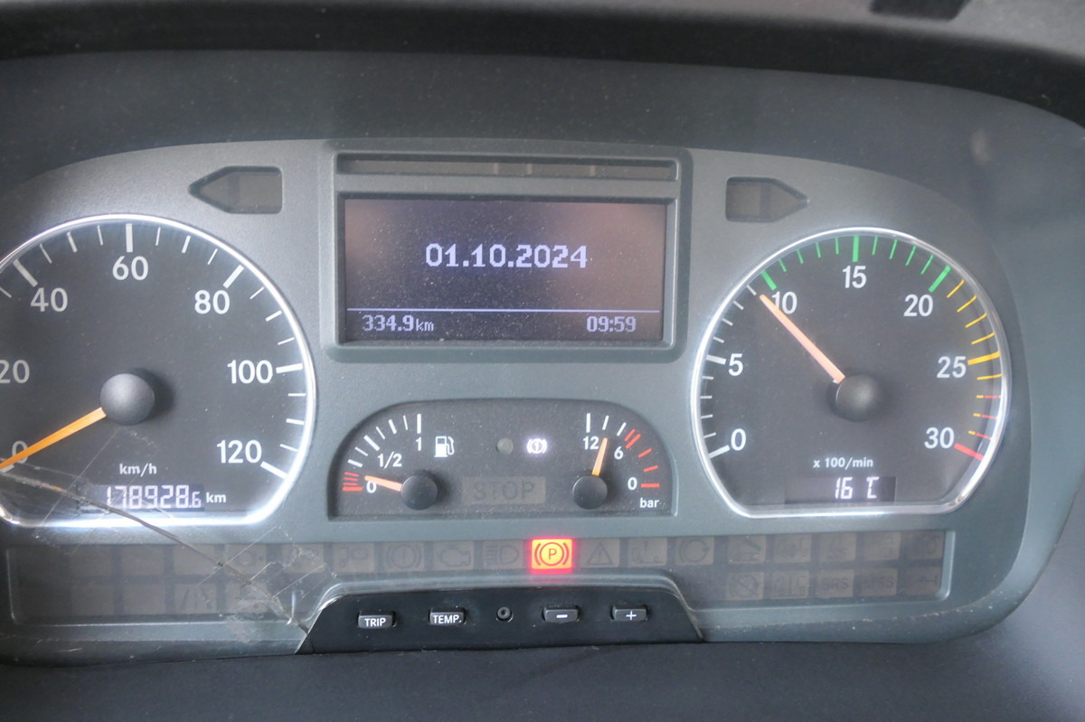 Container transporter/ Swap body truck MERCEDES-BENZ KAMAG WBH 25 Wiesel Sattelkupplung Umsetzfahrz.: picture 16