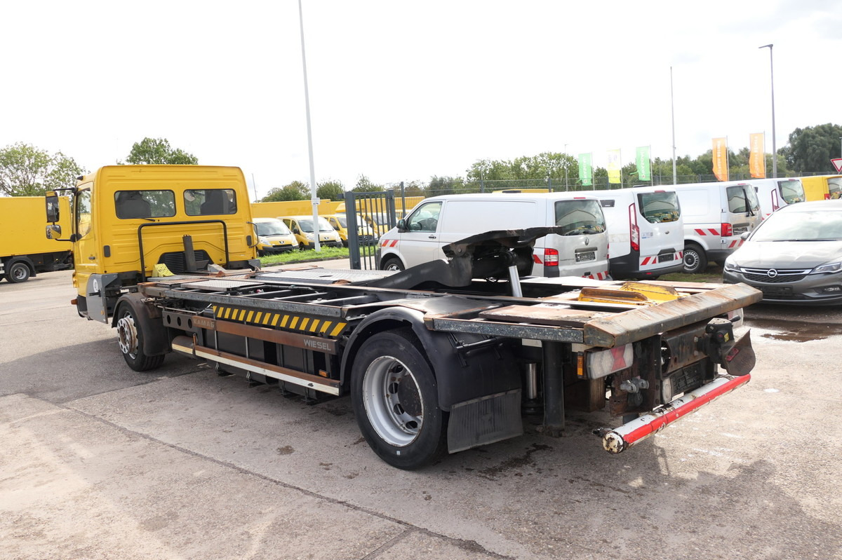 Container transporter/ Swap body truck MERCEDES-BENZ KAMAG WBH 25 Wiesel Sattelkupplung Umsetzfahrz.: picture 8