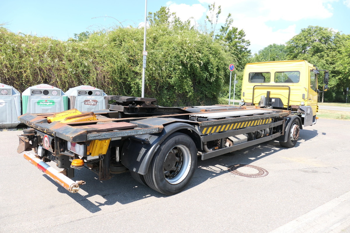 MERCEDES-BENZ KAMAG WBH 25 Wiesel Terberg Umsetzfahrz. Sattelk - Container transporter/ Swap body truck: picture 4 MERCEDES-BENZ KAMAG WBH 25 Wiesel Terberg Umsetzfahrz. Sattelk - Container transporter/ Swap body truck: picture 4