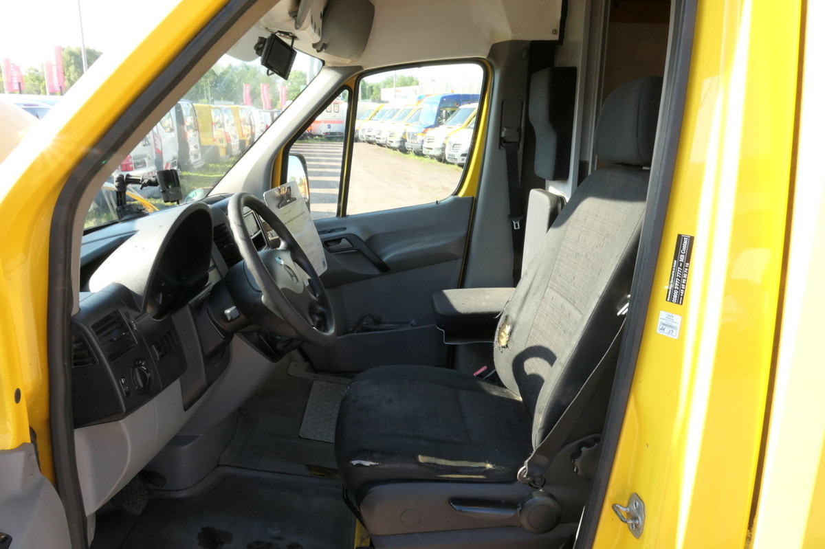 Box van MERCEDES-BENZ SPRINTER 310 CDI MAXI EURO-5 KOFFER REGALE KAMER: picture 10 Box van MERCEDES-BENZ SPRINTER 310 CDI MAXI EURO-5 KOFFER REGALE KAMER: picture 10