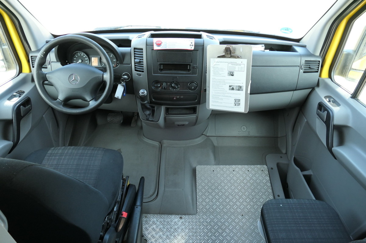 Box van MERCEDES-BENZ SPRINTER 310 CDI MAXI EURO-5 KOFFER REGALE KAMER: picture 9 Box van MERCEDES-BENZ SPRINTER 310 CDI MAXI EURO-5 KOFFER REGALE KAMER: picture 9