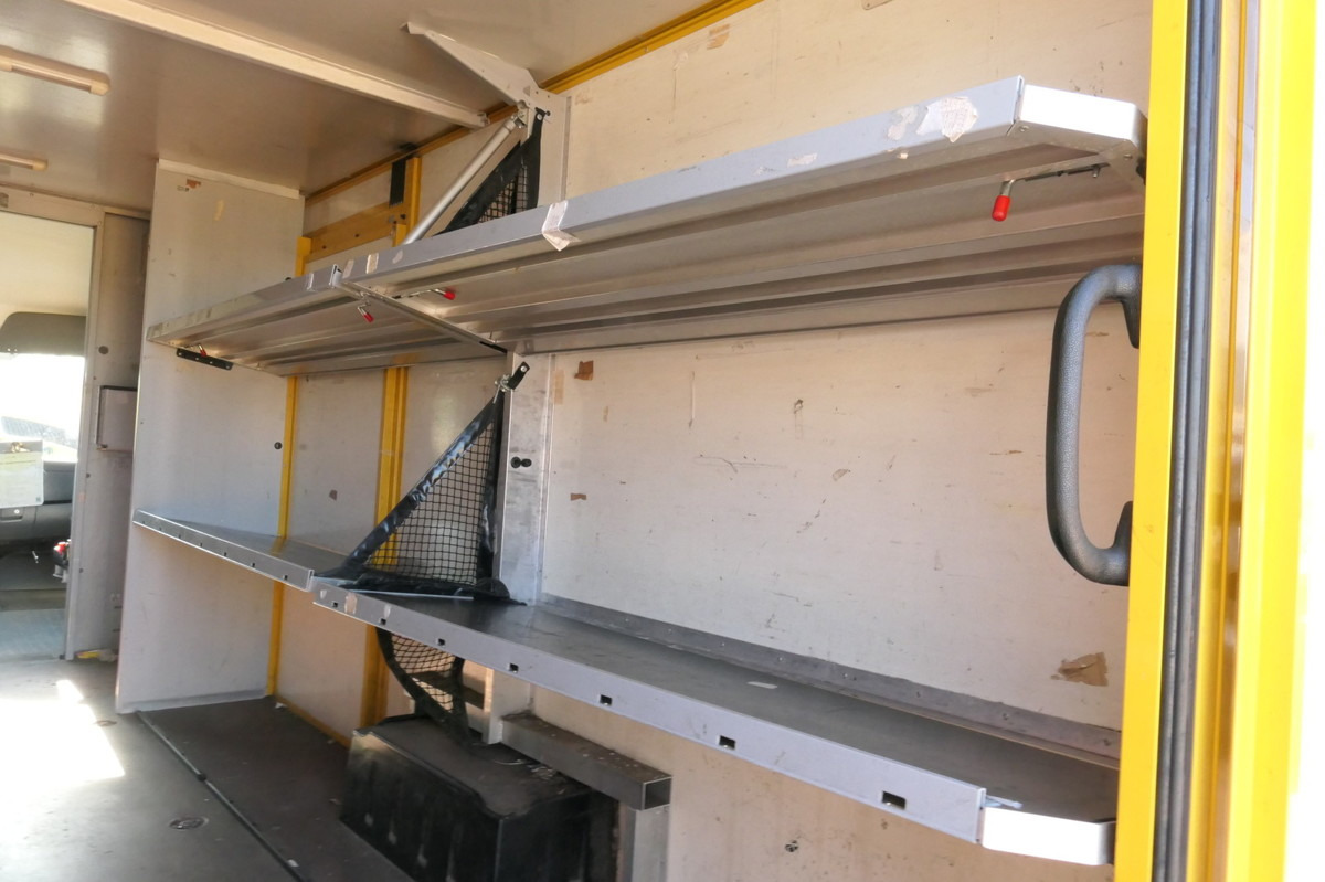 Box van MERCEDES-BENZ SPRINTER 310 CDI MAXI EURO-5 KOFFER REGALE KAMER: picture 9 Box van MERCEDES-BENZ SPRINTER 310 CDI MAXI EURO-5 KOFFER REGALE KAMER: picture 9