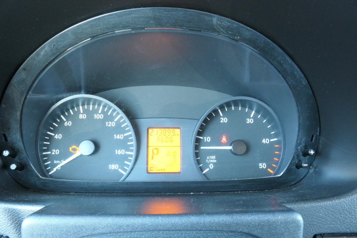 Ambulance MERCEDES-BENZ Sprinter 519 CDI Klima Krankenwagen: picture 16