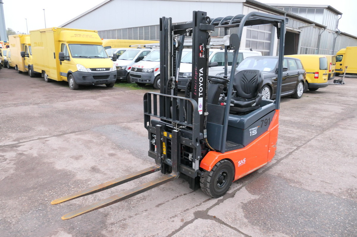 TOYOTA 7FBEST 15 3-Rad DUPLEX HUBHÖHE 3m - Electric forklift: picture 1 TOYOTA 7FBEST 15 3-Rad DUPLEX HUBHÖHE 3m - Electric forklift: picture 1