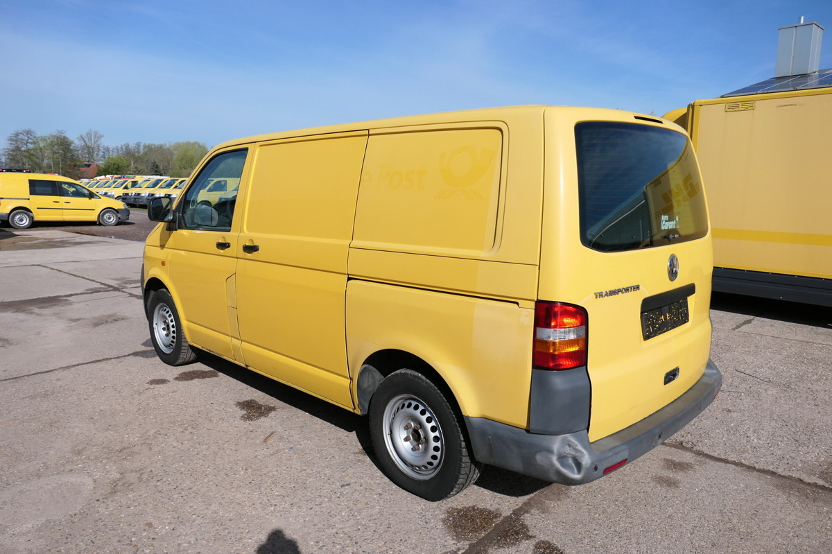 VW T5 Transporter 1.9 TDI PARKTRONIK 2xSCHIEBETÜR - Small van: picture 5 VW T5 Transporter 1.9 TDI PARKTRONIK 2xSCHIEBETÜR - Small van: picture 5