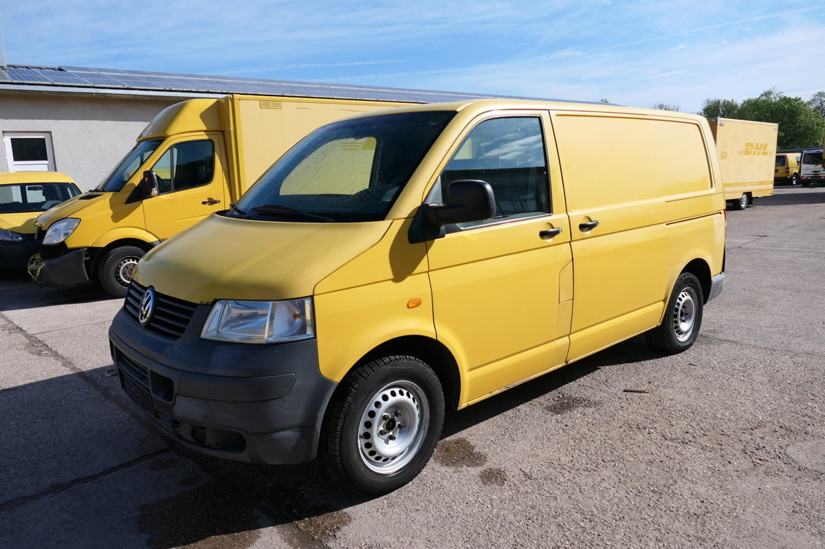 VW T5 Transporter 1.9 TDI PARKTRONIK 2xSCHIEBETÜR - Small van: picture 2 VW T5 Transporter 1.9 TDI PARKTRONIK 2xSCHIEBETÜR - Small van: picture 2