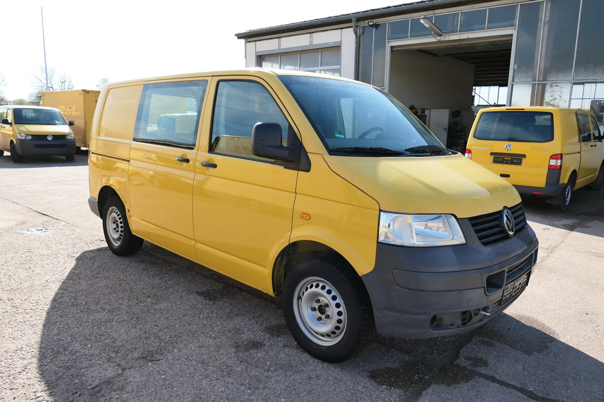 VW T5 Transporter 1.9 TDI PARKTRONIK 2xSCHIEBETÜR - Small van: picture 3 VW T5 Transporter 1.9 TDI PARKTRONIK 2xSCHIEBETÜR - Small van: picture 3