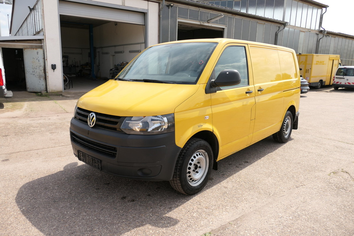 VW T5 Transporter 2.0 TDI COC - Small van: picture 3 VW T5 Transporter 2.0 TDI COC - Small van: picture 3