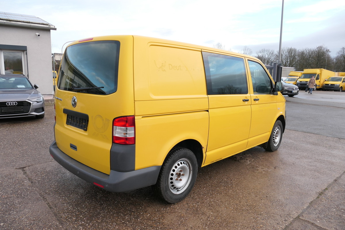 VW T5 Transporter 2.0 TDI EURO-5 2xSCHIEBETÜR PARKT - Small van: picture 4 VW T5 Transporter 2.0 TDI EURO-5 2xSCHIEBETÜR PARKT - Small van: picture 4