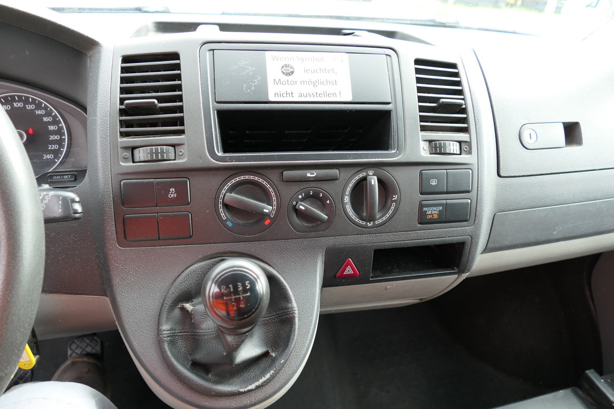 Small van VW T5 Transporter 2.0 TDI EURO-5 CoC 2xSCHIEBETÜR P: picture 10 Small van VW T5 Transporter 2.0 TDI EURO-5 CoC 2xSCHIEBETÜR P: picture 10