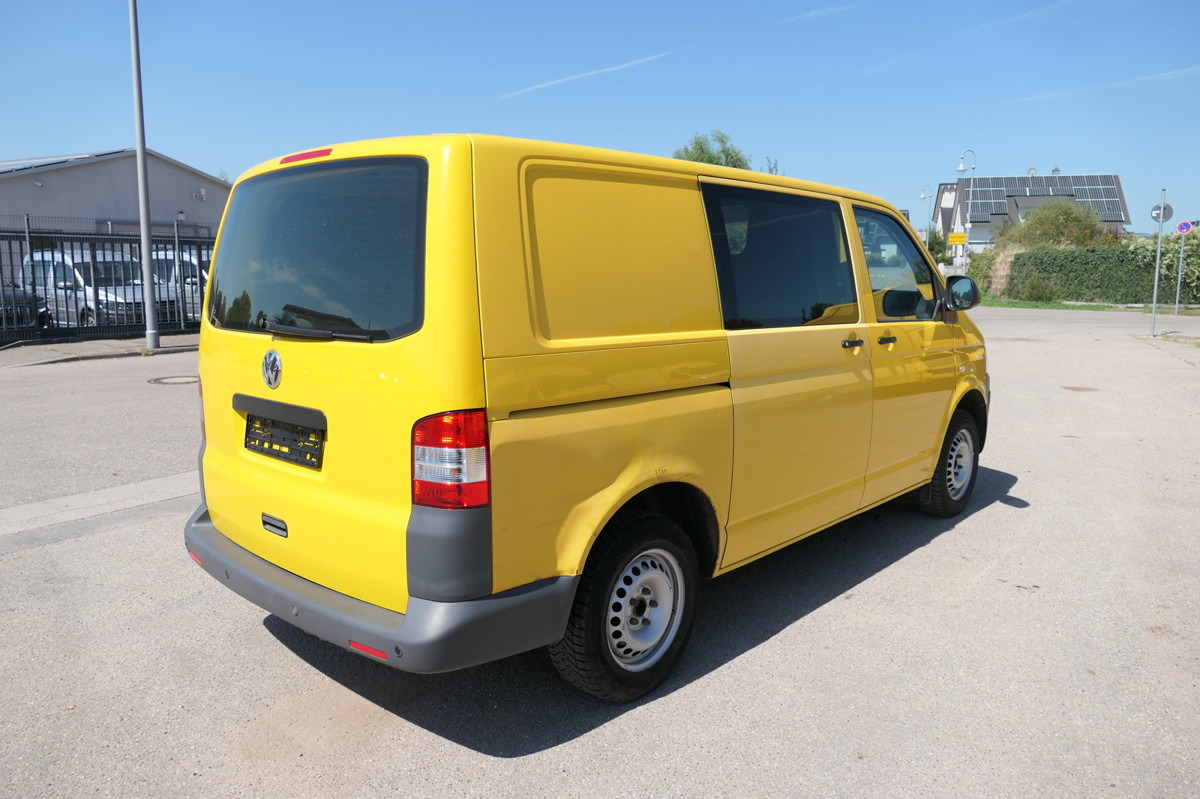 VW T5 Transporter 2.0 TDI PARKTRONIK EURO-5 2xSCHIE - Small van: picture 4 VW T5 Transporter 2.0 TDI PARKTRONIK EURO-5 2xSCHIE - Small van: picture 4