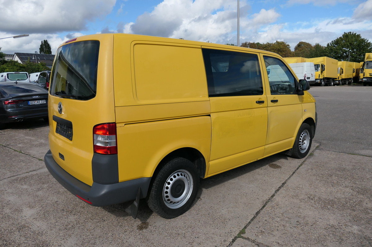VW T5 Transporter 2.0 TDI PARKTRONIK EURO-5 2xSCHIE - Small van: picture 3 VW T5 Transporter 2.0 TDI PARKTRONIK EURO-5 2xSCHIE - Small van: picture 3