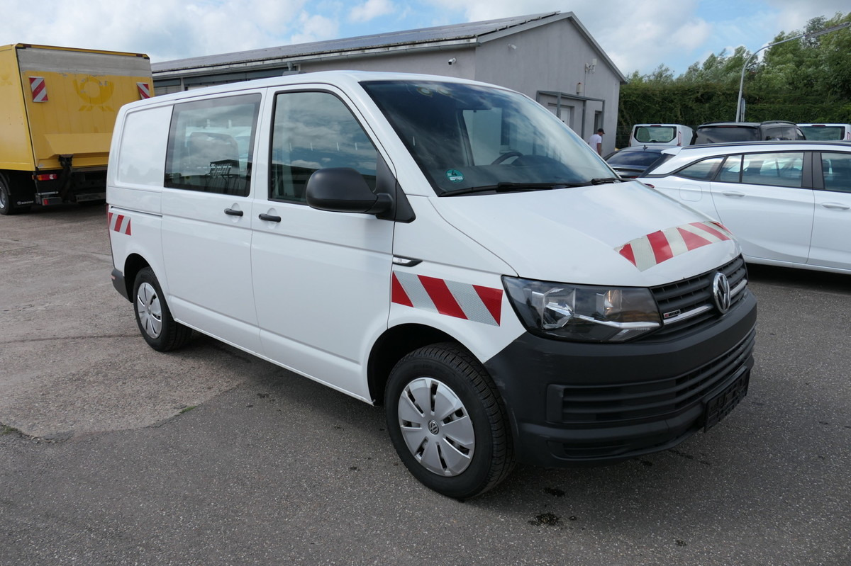VW T6 Transporter 2.0 TDI 4Motion 3Sitzer KLIMA AHK - Small van: picture 2 VW T6 Transporter 2.0 TDI 4Motion 3Sitzer KLIMA AHK - Small van: picture 2