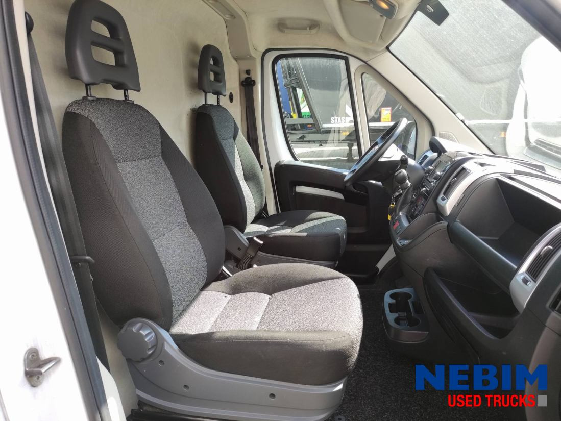 Panel van Fiat Ducato 2.3 140PK - L3H2 - Automatic Gearbox: picture 6