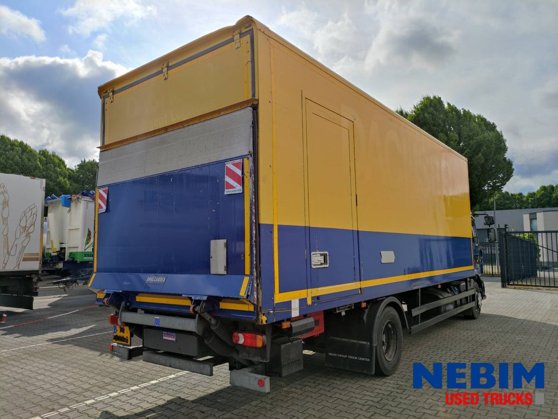Renault D 14 240 4X2 - 319.854Km - Box truck: picture 2 Renault D 14 240 4X2 - 319.854Km - Box truck: picture 2