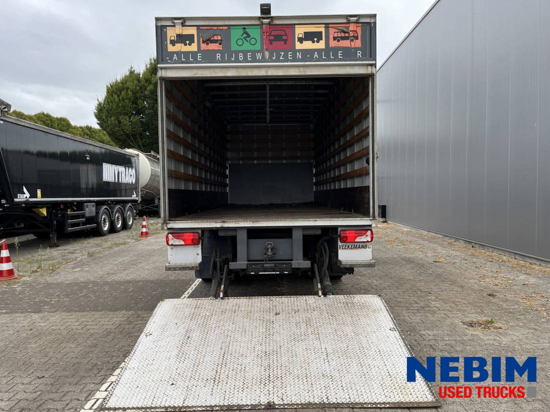 Leasing of Scania P270 343.938km - 3 front seats Scania P270 343.938km - 3 front seats: picture 9 Leasing of Scania P270 343.938km - 3 front seats Scania P270 343.938km - 3 front seats: picture 9