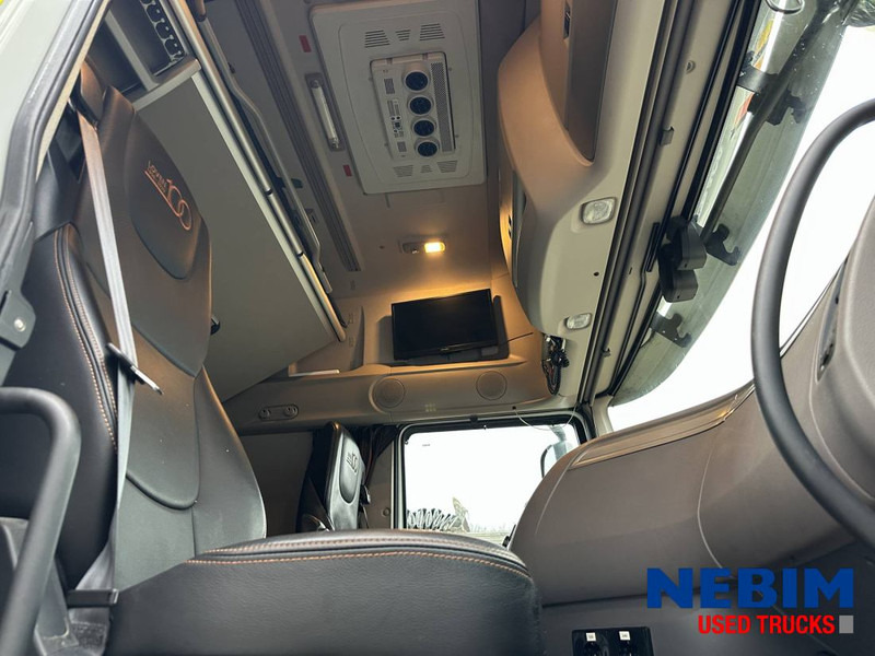 DAF XF480 4x2 - 688.836km - leather interior - Parking airco - Tractor unit: picture 5 DAF XF480 4x2 - 688.836km - leather interior - Parking airco - Tractor unit: picture 5