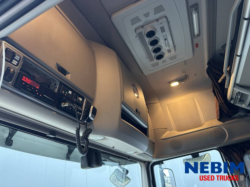 DAF XF480 4x2 - 688.836km - leather interior - Parking airco - Tractor unit: picture 4 DAF XF480 4x2 - 688.836km - leather interior - Parking airco - Tractor unit: picture 4