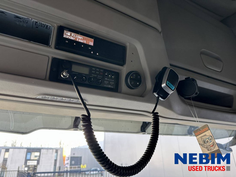 Iveco S-Way AS440S49T 4x2 - INTARDER - FULL AIR - Tractor unit: picture 5 Iveco S-Way AS440S49T 4x2 - INTARDER - FULL AIR - Tractor unit: picture 5