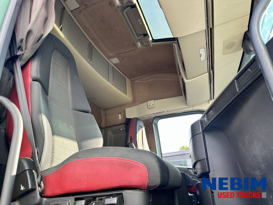 Container transporter/ Swap body truck Volvo FH 500 6x4 - Retarder - HUB Reduction - Bougie Lift: picture 7 Container transporter/ Swap body truck Volvo FH 500 6x4 - Retarder - HUB Reduction - Bougie Lift: picture 7