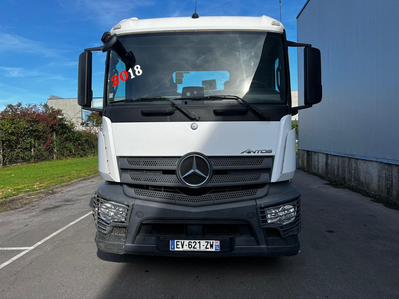 Mercedes-Benz Actros 2543 - Hook lift truck: picture 4 Mercedes-Benz Actros 2543 - Hook lift truck: picture 4