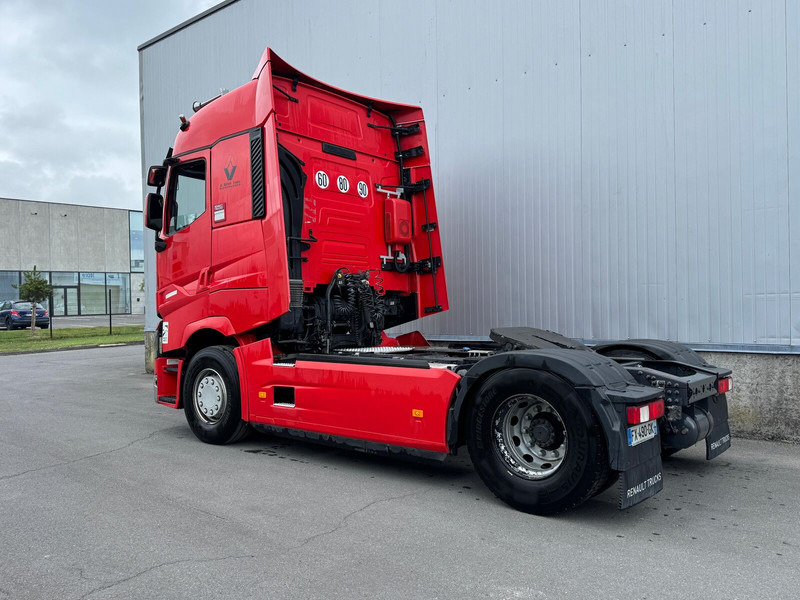 Renault T520 - Tractor unit: picture 3 Renault T520 - Tractor unit: picture 3