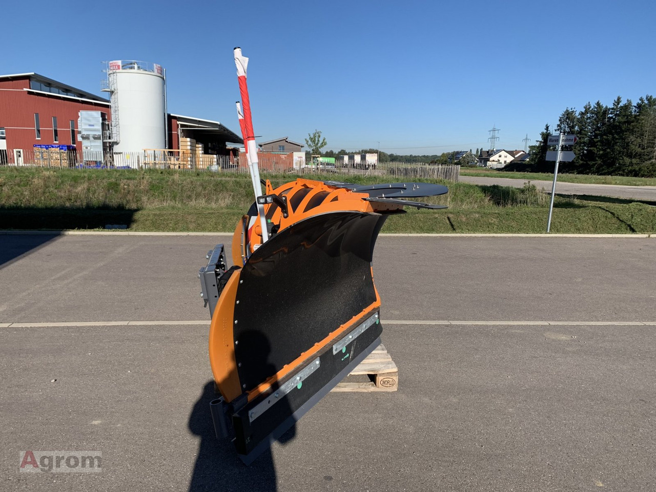 Gmeiner Unix LN32u - Snow plough for Utility/ Special vehicle: picture 4 Gmeiner Unix LN32u - Snow plough for Utility/ Special vehicle: picture 4
