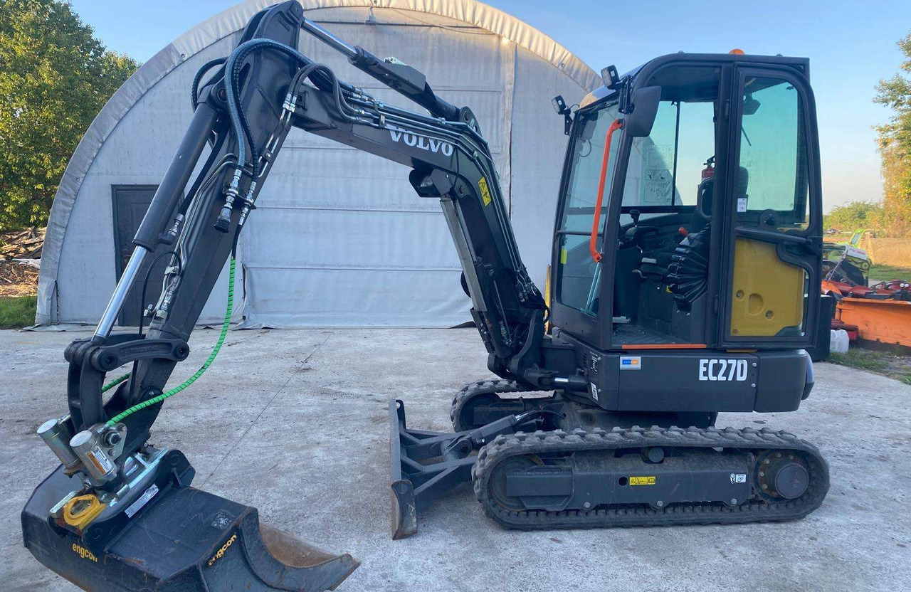 Volvo EC27D - Mini excavator: picture 1 Volvo EC27D - Mini excavator: picture 1