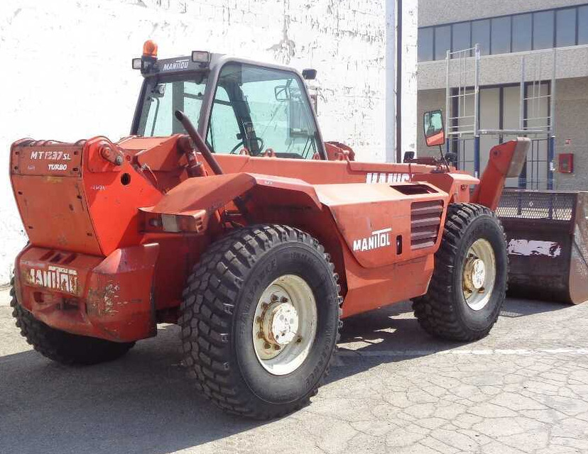 Manitou MT 1337 SLT - Telescopic handler: picture 2 Manitou MT 1337 SLT - Telescopic handler: picture 2