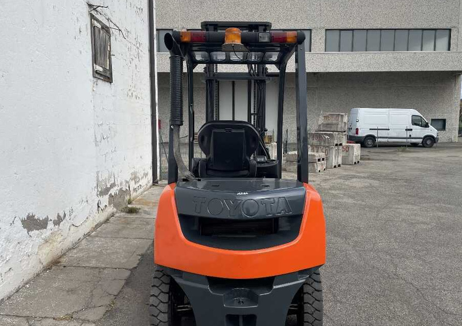 Toyota 02-8 FDF 20 - Diesel forklift: picture 5 Toyota 02-8 FDF 20 - Diesel forklift: picture 5