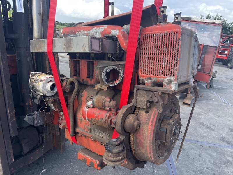 Deutz F4L 912 - Engine for Agricultural machinery: picture 2 Deutz F4L 912 - Engine for Agricultural machinery: picture 2