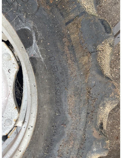 GOOD YEAR 18.4 R34 - Tire: picture 2 GOOD YEAR 18.4 R34 - Tire: picture 2