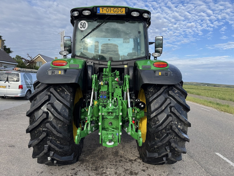 John Deere 6R150 - Farm tractor: picture 5 John Deere 6R150 - Farm tractor: picture 5