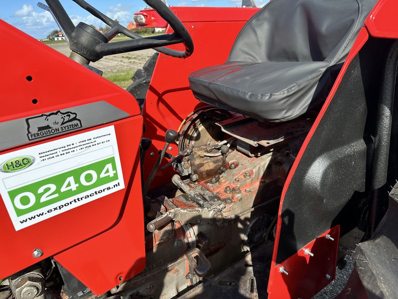 Massey Ferguson 165 - Farm tractor: picture 4 Massey Ferguson 165 - Farm tractor: picture 4