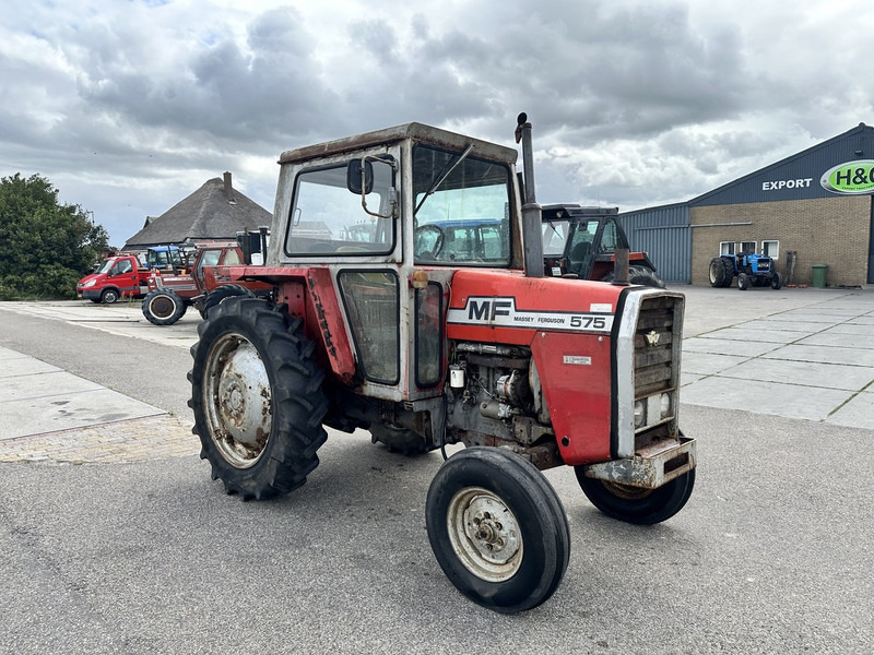 Massey Ferguson 575 - Farm tractor: picture 3 Massey Ferguson 575 - Farm tractor: picture 3