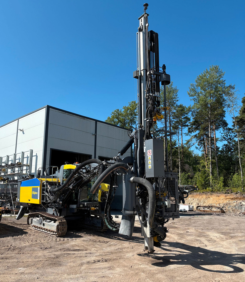 Atlas Copco (Epiroc) SmartROC T40MK2-11 - Drilling rig: picture 4 Atlas Copco (Epiroc) SmartROC T40MK2-11 - Drilling rig: picture 4