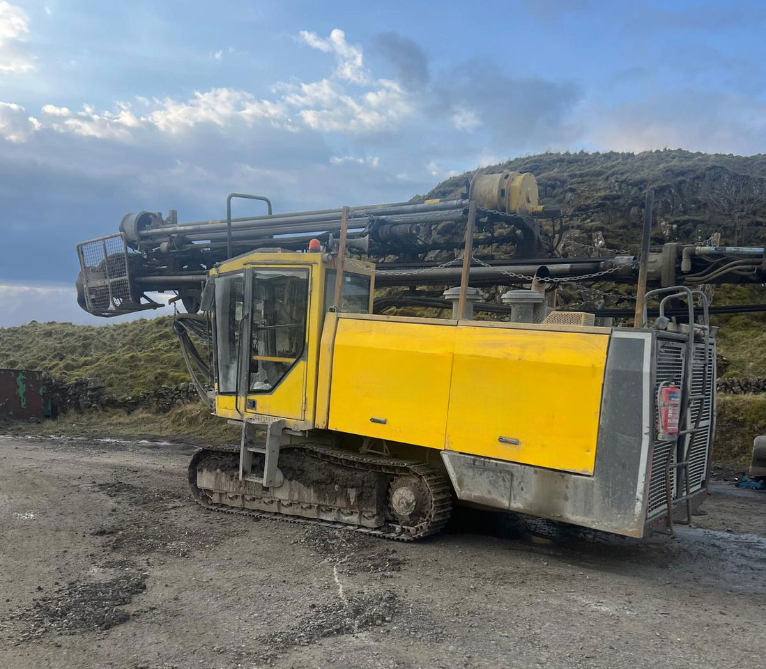 Atlas Copco ROC L8-44 - Drilling rig: picture 1 Atlas Copco ROC L8-44 - Drilling rig: picture 1