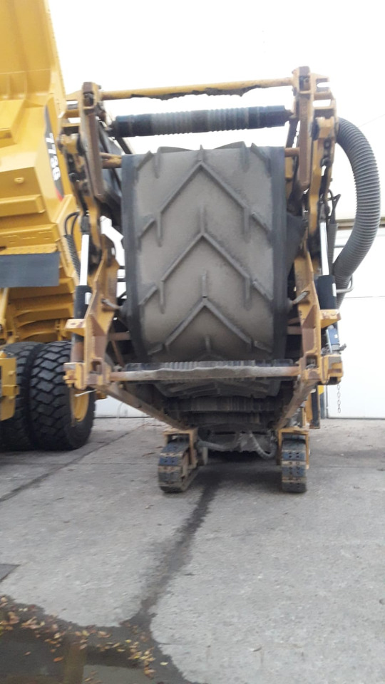 Caterpillar PM 200 - Cold planer: picture 5 Caterpillar PM 200 - Cold planer: picture 5