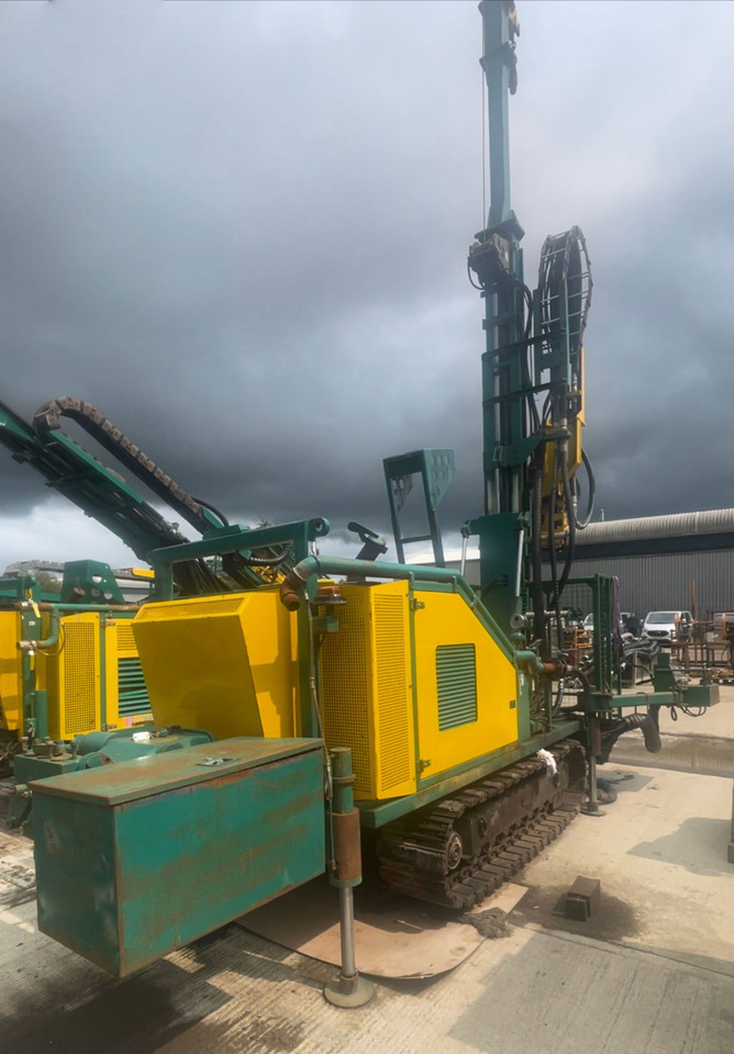 Comacchio MC 450 P - Drilling rig: picture 1 Comacchio MC 450 P - Drilling rig: picture 1