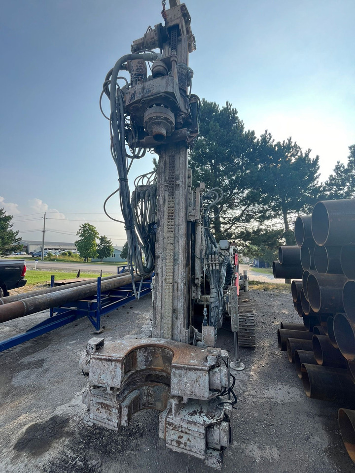 Comacchio MC 602 - Pile driver: picture 4 Comacchio MC 602 - Pile driver: picture 4