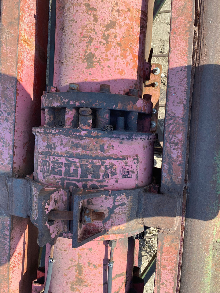 Delmag D-19 - Pile driver: picture 3 Delmag D-19 - Pile driver: picture 3