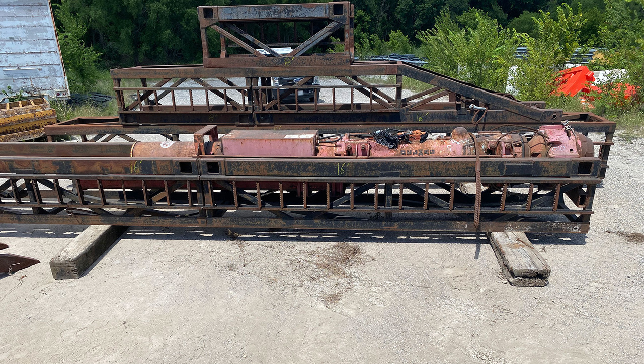 Delmag D2202 - Pile driver: picture 2 Delmag D2202 - Pile driver: picture 2