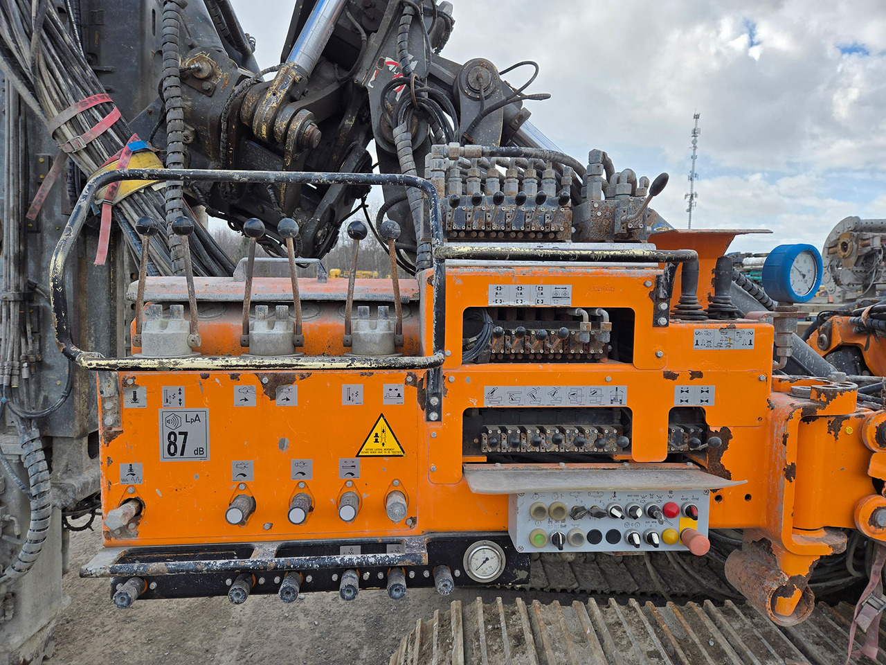 Hutte HBR 610 - Pile driver: picture 5 Hutte HBR 610 - Pile driver: picture 5