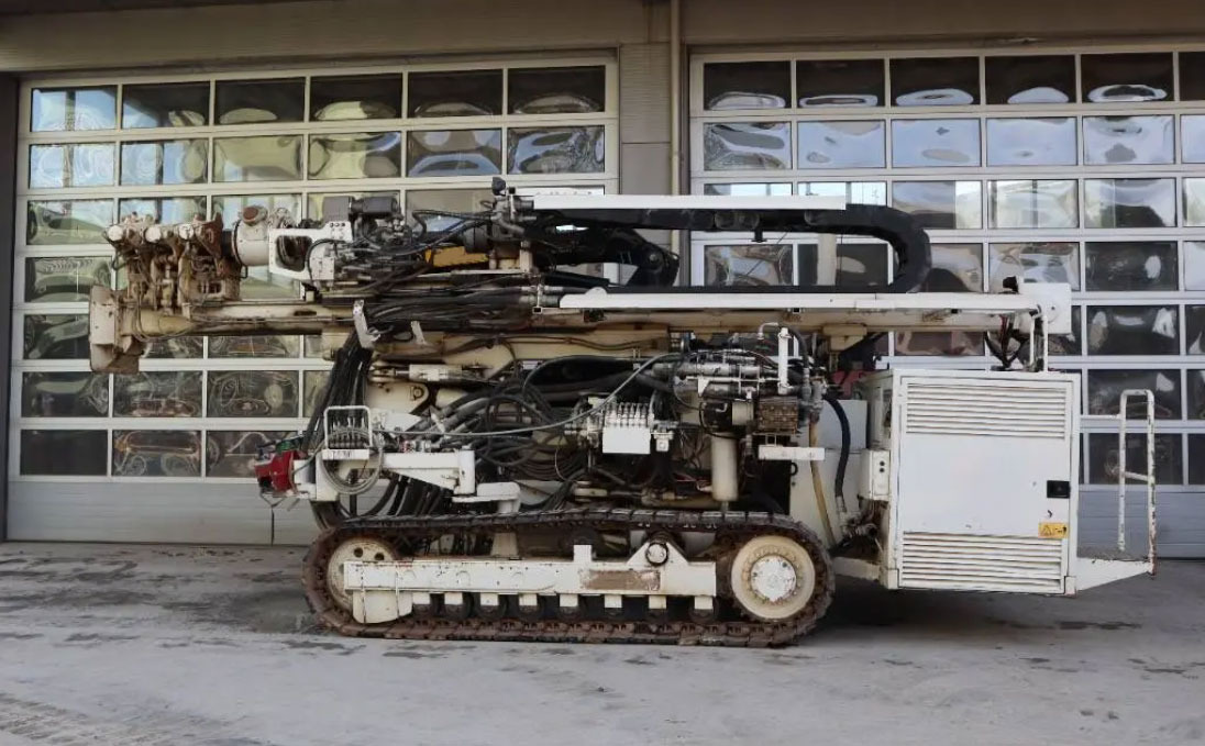 Klemm KR805-1 - Drilling rig: picture 4 Klemm KR805-1 - Drilling rig: picture 4