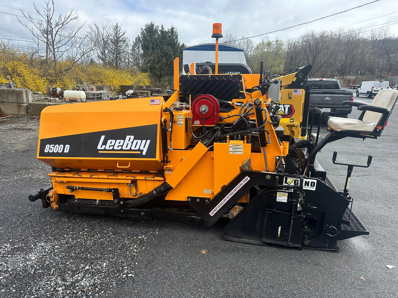 Leeboy 8500D - Asphalt paver: picture 1 Leeboy 8500D - Asphalt paver: picture 1