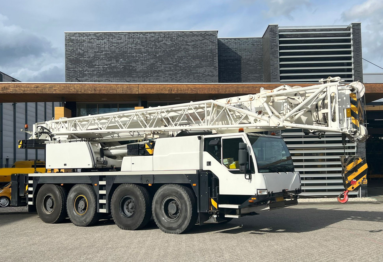 Liebherr LTM 1060-2 - Mobile crane: picture 2 Liebherr LTM 1060-2 - Mobile crane: picture 2