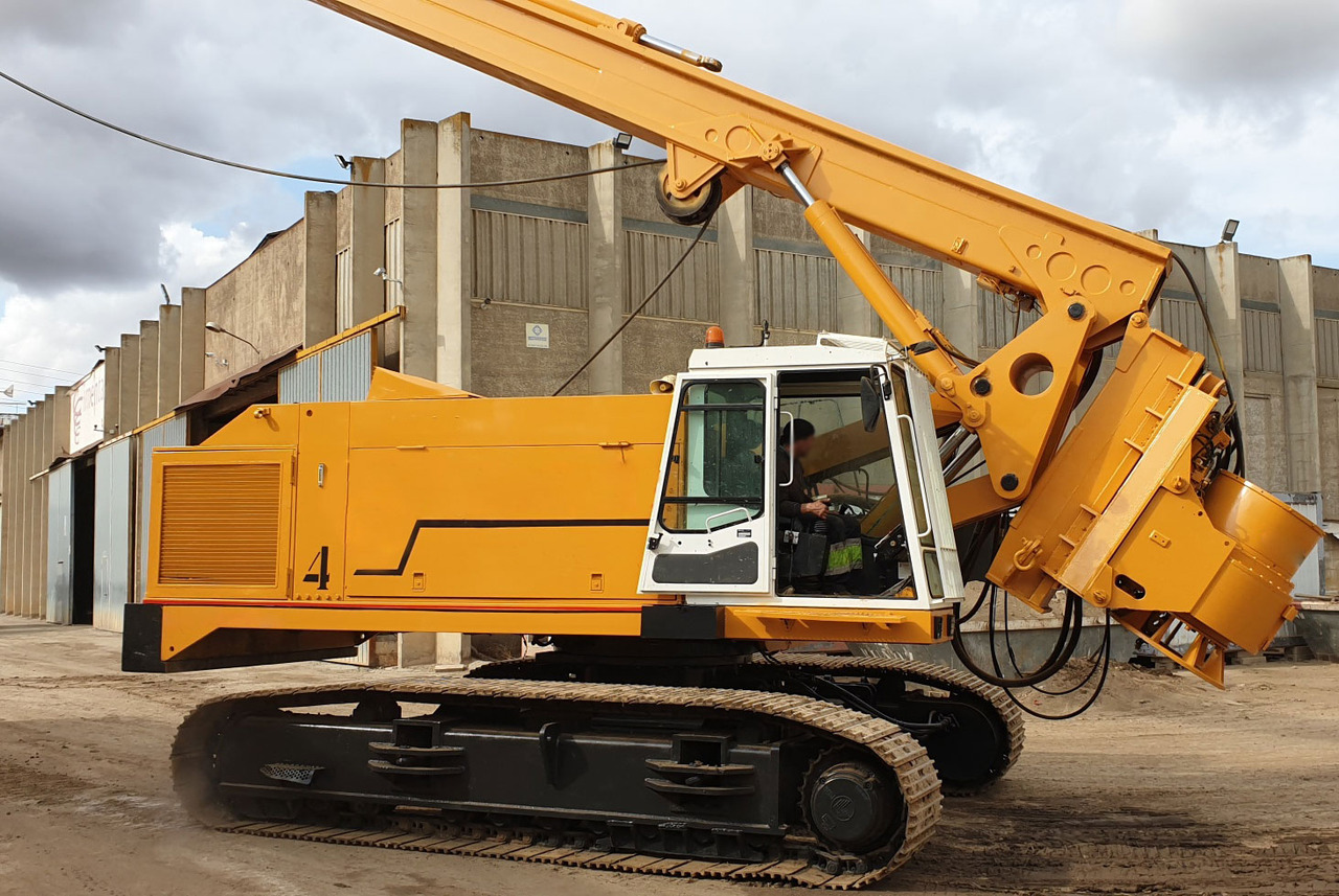 MAIT HR180 - Pile driver: picture 3 MAIT HR180 - Pile driver: picture 3
